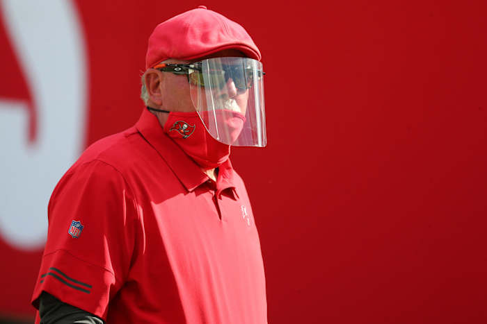 Bruce Arians Full Mask © Kim Klement  2020 Dec 13